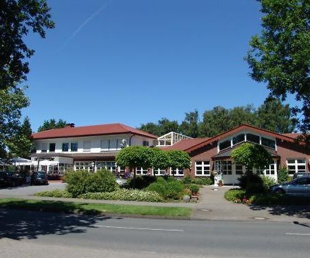 Hotel-Landrestaurant Schnittker Дельбрюк Экстерьер фото